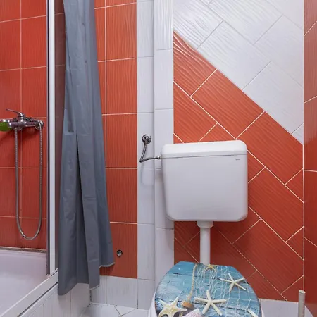 Luka Apartamento *